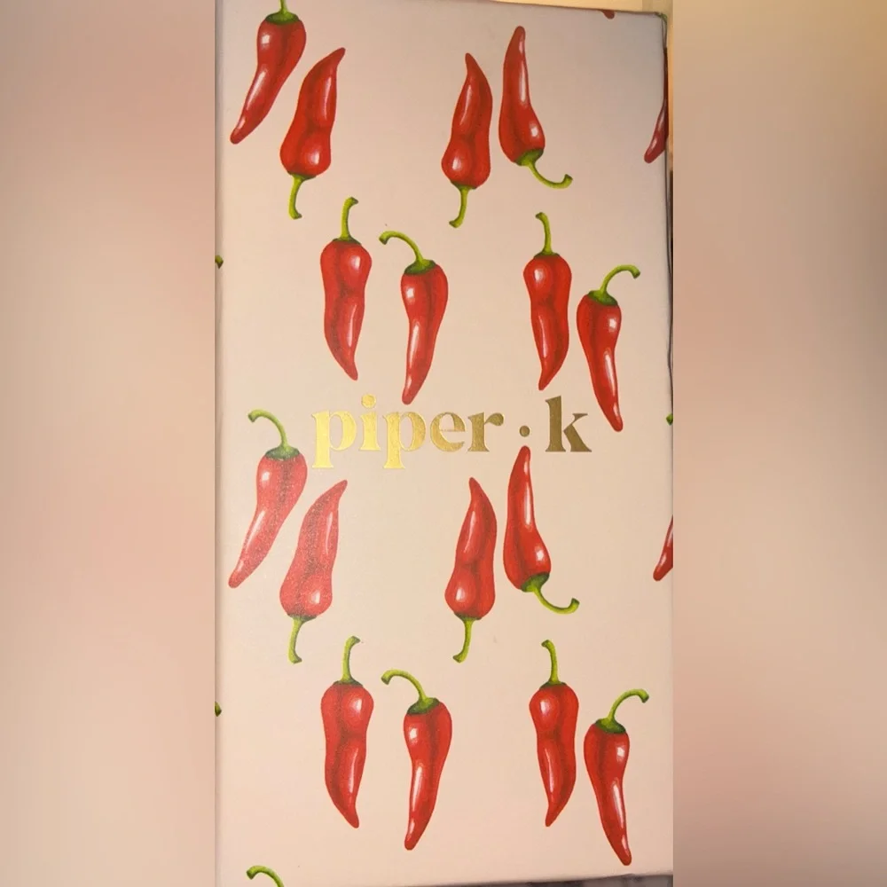 PIPER K Retro Motel Hotel Key Chili-Themed Pepper Keychain Chili Charm NEW NWT